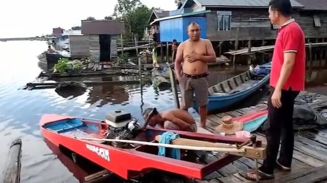 Salah satu perahu ces milik calon peserta di Desa Terantang yang akan diikutkan lomba.(DOK.RADAR SAMPIT)