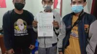 Pemilik dan karyawan Galaxy Cafe di Jalan Yos Sudarso