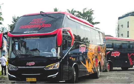 Bus logos
