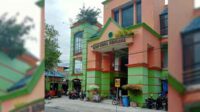 pedagang pakaian