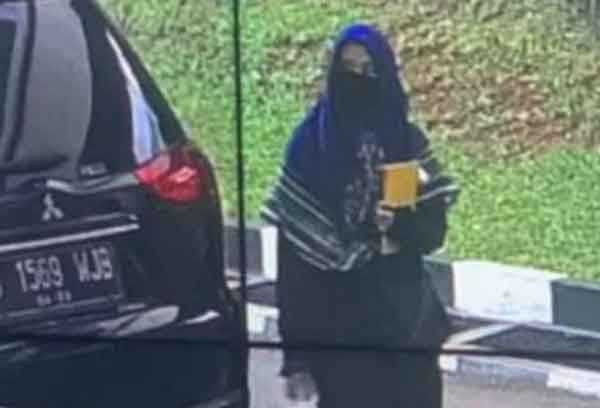 teroris-ukhti mabes polri diserang teroris