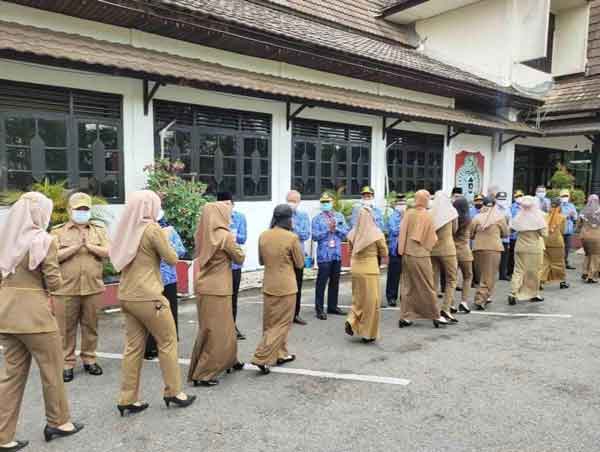 Gaji Ke-13 PNS