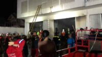 Dealer motor Nyaris Terbakar
