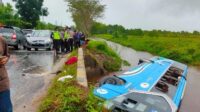Kecelakaan Bus di Palangka Raya