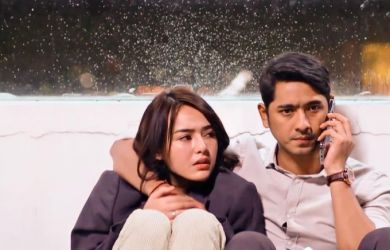 Resleting Celana Terbuka Amanda Manopo