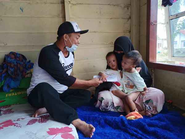Si Kembar Siam dari Pangkalan Bun