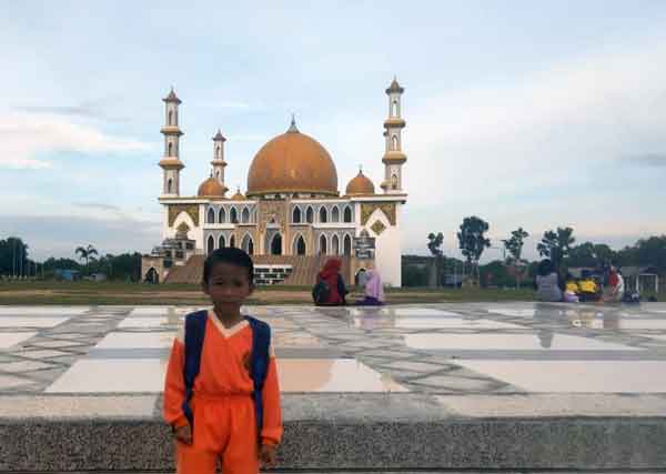 Masjid Agung Sukamara