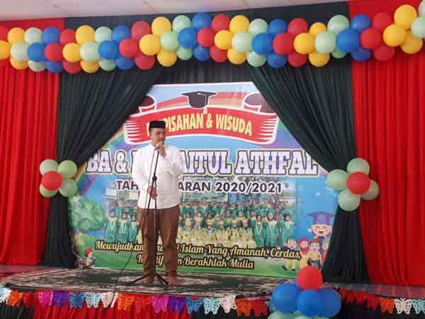 wisuda