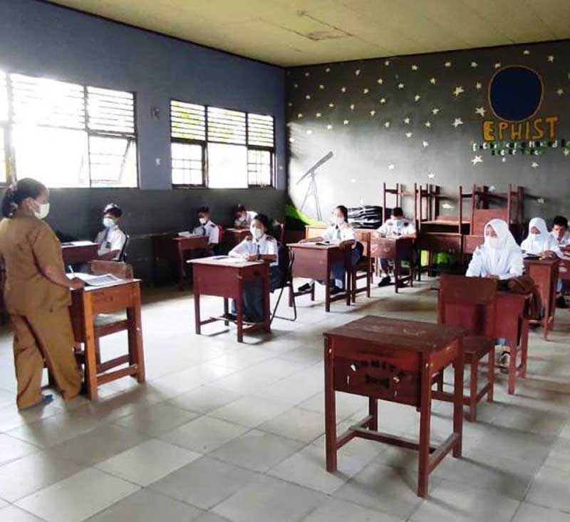 Orang Tua Murid SMA Diwajibkan Vaksin