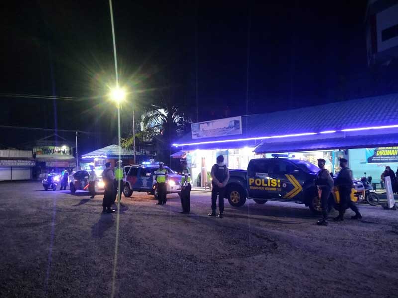 Polisi Kepung Terminal