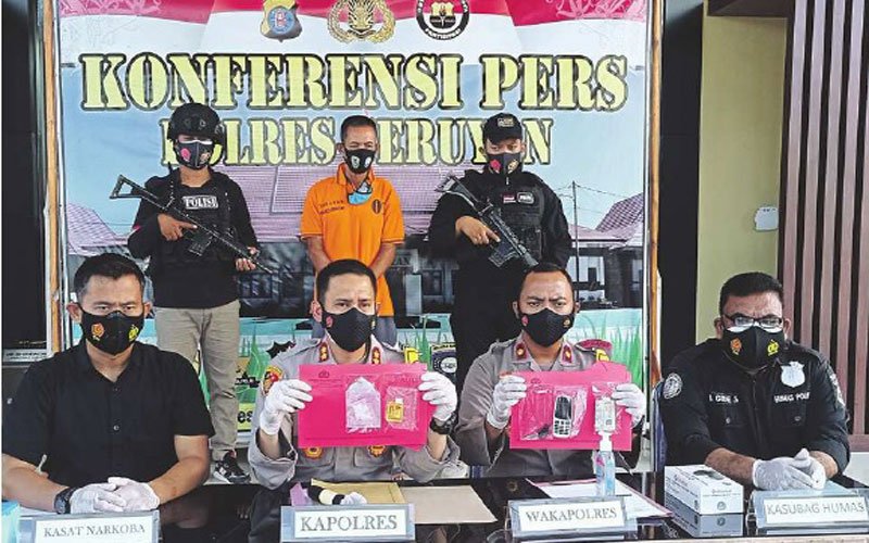 penangkapan-sabu Pensiunan Polisi Jadi Kurir Sabu