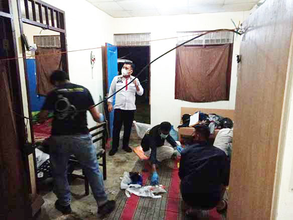 Gantung Diri