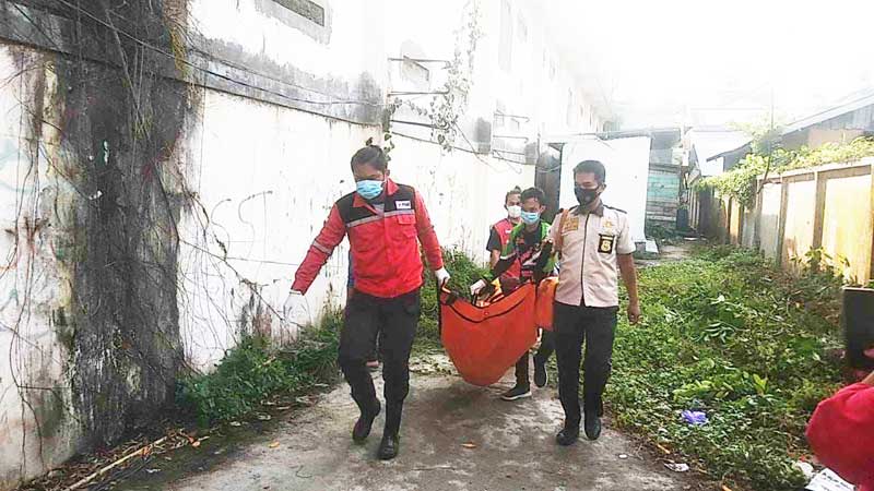 Tinggal Sendirian Meninggal Tak Ketahuan