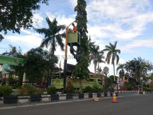 penerangan jalan umum