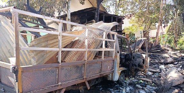 kebakaran rumah dan kendaraan