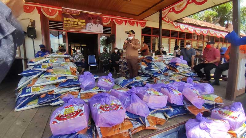 bantuan sembako kuayan