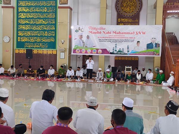 Bupati Kotim Bersyukur Peringati Maulid Nabi Bersama Masyarakat