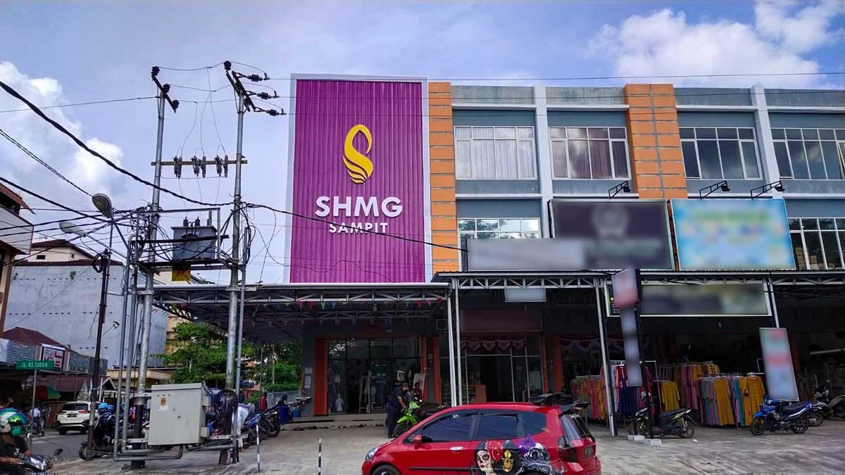 Toko SHMG Surga Belanja Kaum Hawa,toko SHMG sampit,Toko Serba Harga Murah Girls,Desy Herlina Sari,radar sampit,berita sampit,borneonews sampit,radar sampit hari ini