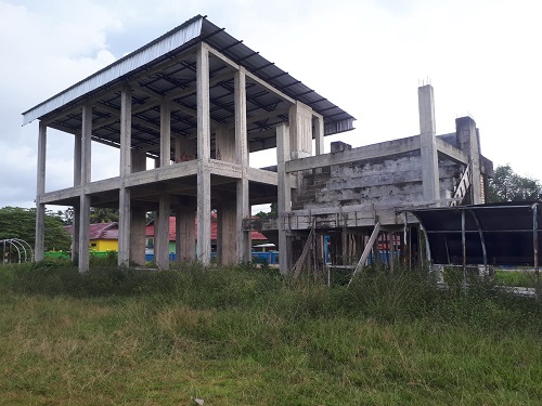 Tribun Lapangan Karya Jaya