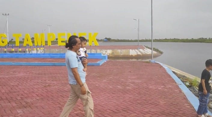 Pantai Lunci,Tempat Rekreasi Baru di Sukamara