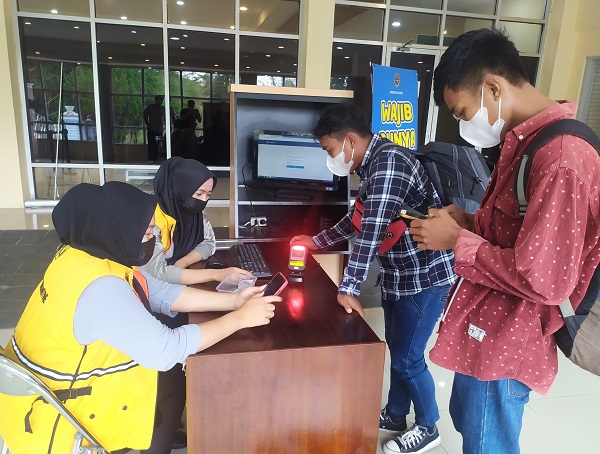 bandara iskandar pangkalan bun