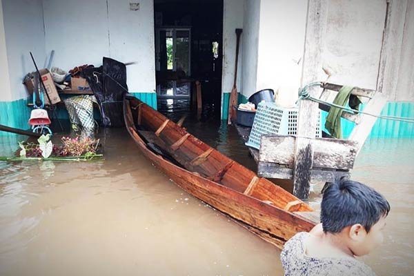 BANJIR-CEMPAGA-HULU Banjir yang masih melanda sejumlah kecamatan di Kabupaten Kotawaringin Timur