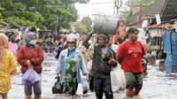 Banjir yang kembali melanda sejumlah wilayah di Kalimantan Tengah