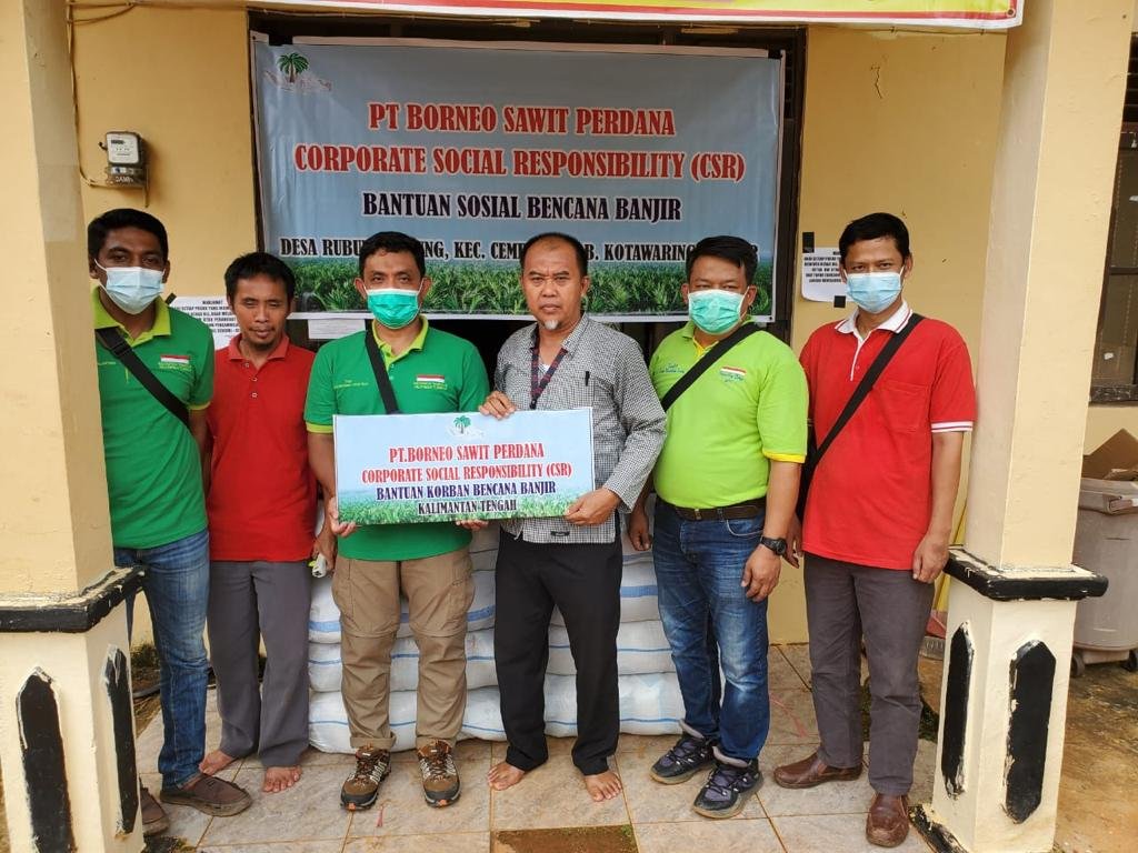 PT BSP Salurkan Bantuan kepada Korban Banjir di Lima Desa