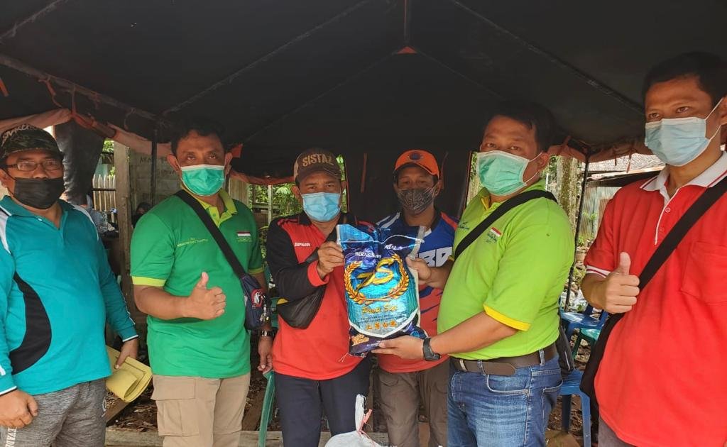 PT BSP Salurkan Bantuan kepada Korban Banjir di Lima Desa