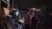 kebakaran,Bangunan Mebel di Jalan Lintas Palangka Raya – Bukit Rawi Nyaris Dilalap Api
