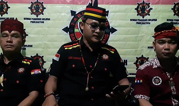 Ketua Dewan Pimpinan Wilayah TBBR Kalteng Agus Sanang kembali merespons aksi sekelompok pihak yang mengatasnamakan Koalisi Masyarakat Dayak Kalteng yang menyudutkan ormas tersebut