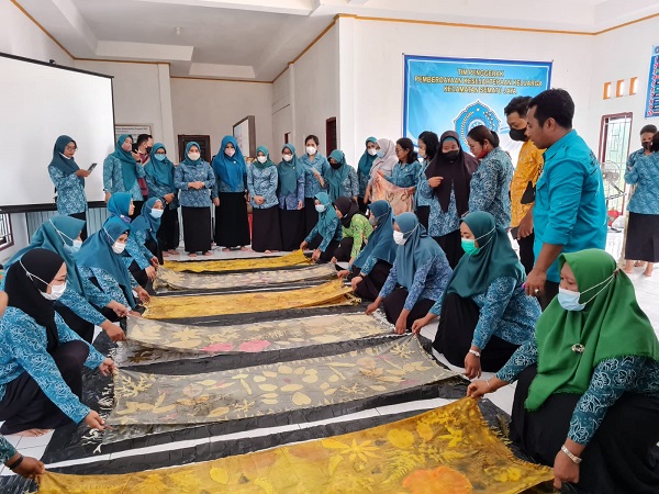 batik ecoprint lamandau kalteng