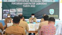 Sektor pertanian memegang peranan penting karena kontribusinya sangat nyata terhadap penyediaan pangan dan sumber pendapatan terutama komoditas strategis yaitu padi