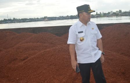 Sugianto Sabran,Bauksit Mentah Bakal Dilarang Keluar Kalteng