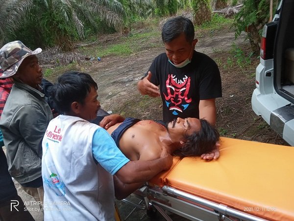 kecelakaan kerja egrek patah