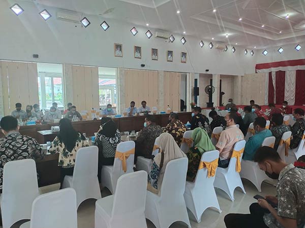 Pemerintah Kabupaten Sukamara kembali memediasi sengketa lahan antara Kelompok Tani Desa Sukaraja dengan PT Sungai Rangit