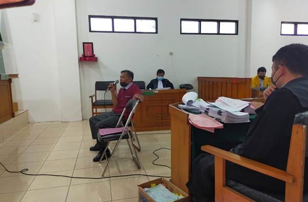 OKNUM-GURU Seorang guru sekolah dasar di Kabupaten Barito Utara melalaikan tugasnya selama empat tahun
