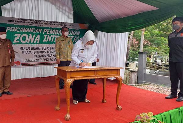 Pencanangan Zona Integritas Menuju Wilayah Bebas Korupsi (WBK) dan Wilayah Birokrasi Bersih Melayani (WBBM)