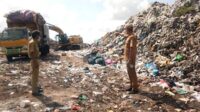 Kepala Dinas Lingkungan Hidup (DLH) Kabupaten Kotawaringin Timur (Kotim) dalam beberapa bulan terakhir masih terus membenahi kawasan tempat pembuangan sampah akhir (TPA)