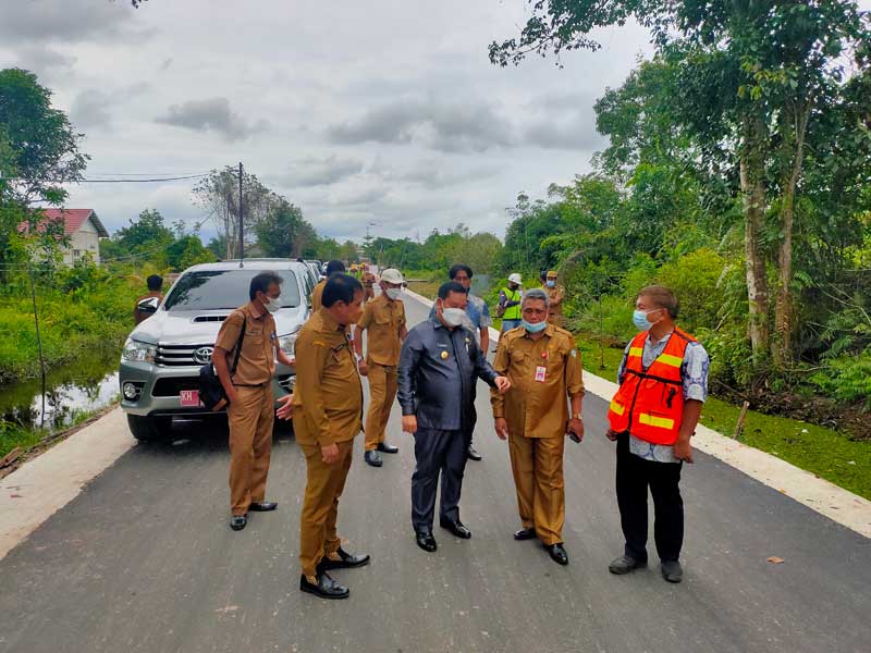 Wengga Metropolitan,Bupati Kotim