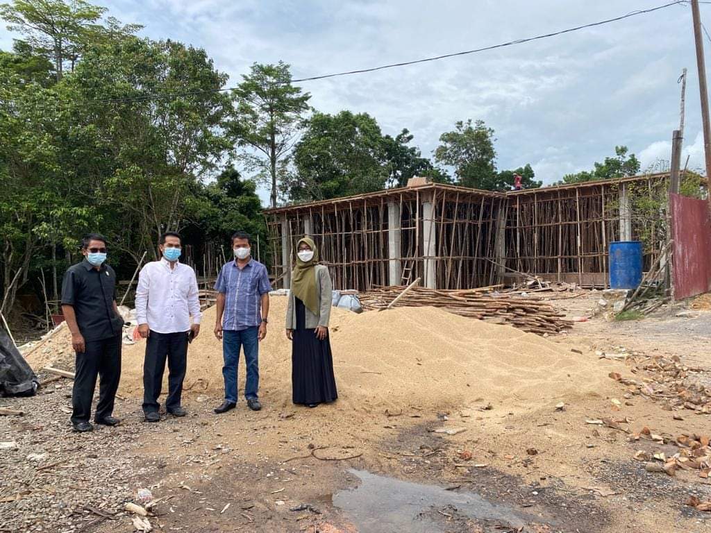Sidak Pembangunan Ruang Komisi DPRD Lamandau