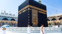 Dampak Omicron Pemberangkatan Jamaah Umrah Ditunda hingga 2022