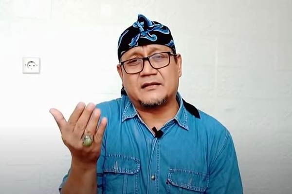Mabes Polri menyatakan laporan dan pengaduan dugaan ujaran kebencian yang dilakukan Edy Mulyadi sudah mulai dilakukan penyelidikan