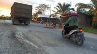 Jalur Trans Kalimantan Arah Lamandau Membahayakan