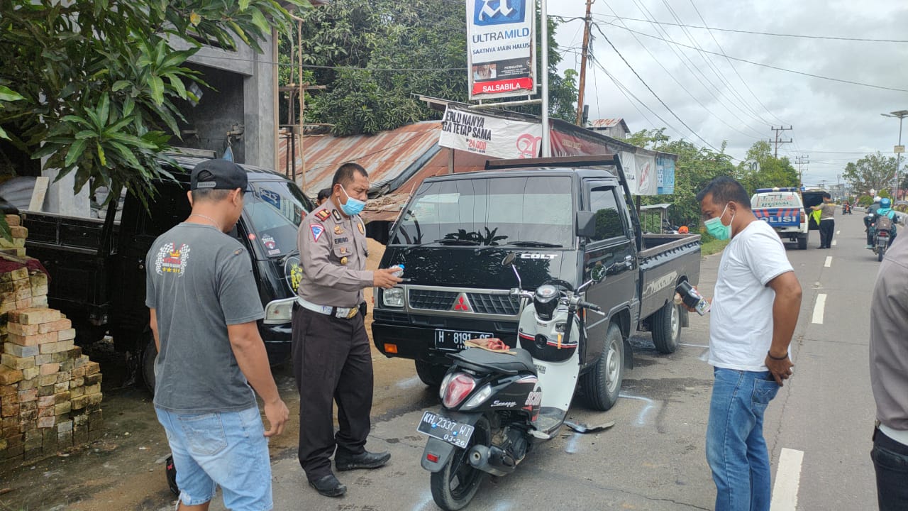 Bonceng Depan Balita Tewas Kecelakaan