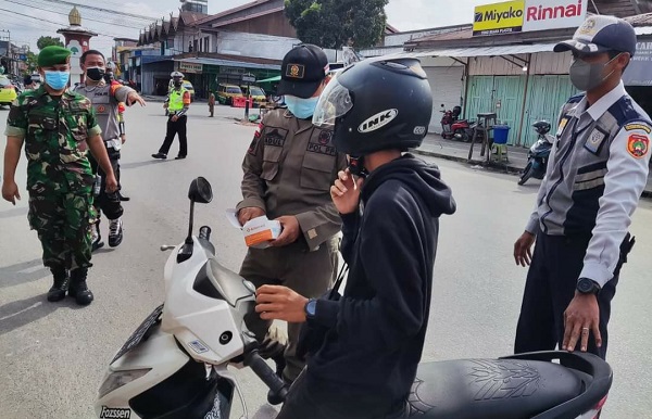 Kasus Dan Pelanggaran Turun Razia Jalan Terus