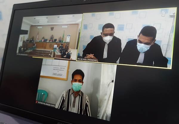 SIDANG-KADES-KINIPAN Dugaan korupsi yang menyeret Kepala Desa Kinipan Willem Hengki sebagai pesakitan