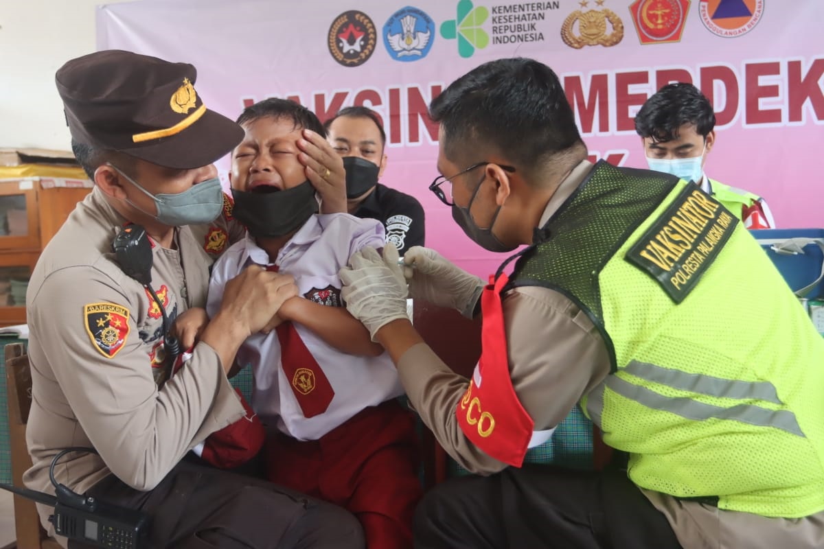 Vaksinasi Anak-Anak,Polda Kalteng