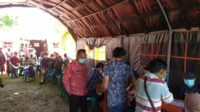 Pelaksanaan vaksinasi Covid-19 ketiga atau vaksin booster di Kabupaten Kotawaringin Timur (Kotim) masih menunggu