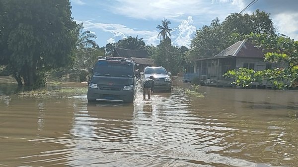 BANJIR ARUTA 1 Sejumlah Desa Mulai Terdampak Luapan Sungai Arut
